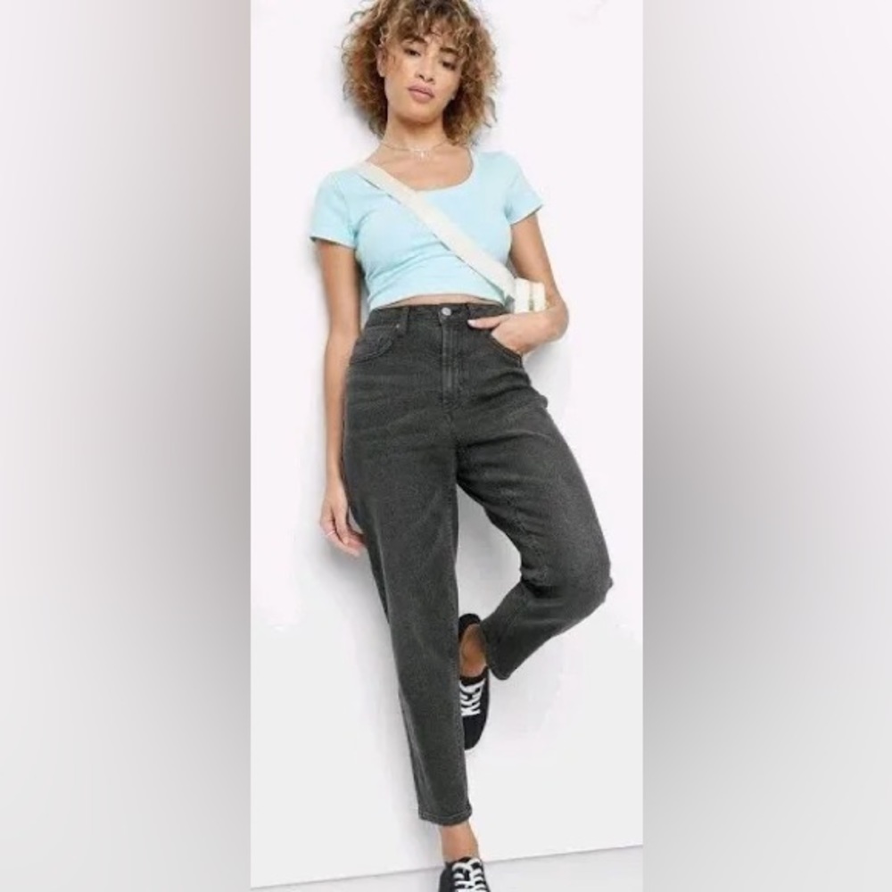 Wild Fable High Rise Black 90s Relaxed Straight Leg Jean - Size 10